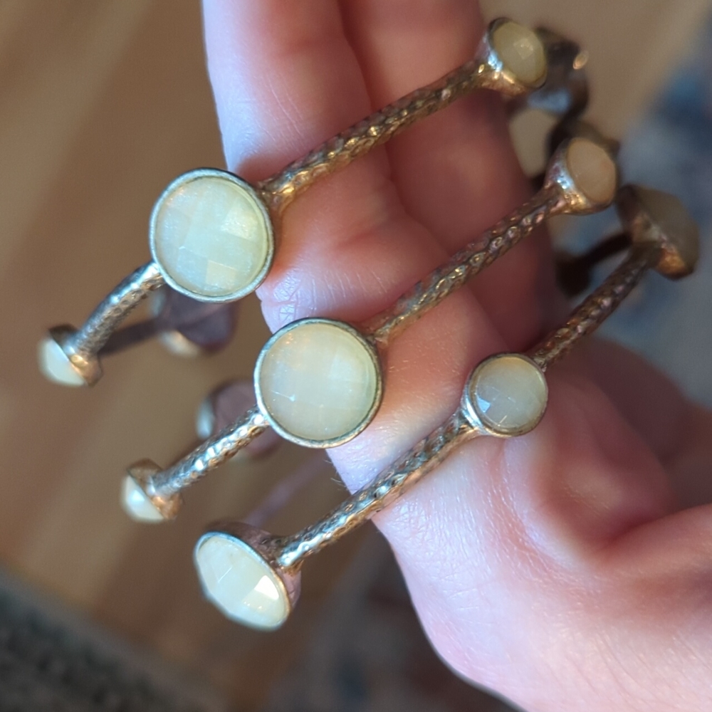 Bangles - Picture 3 of 3